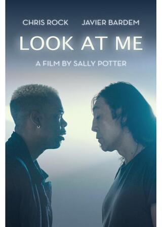 LOOK AT MEのポスター