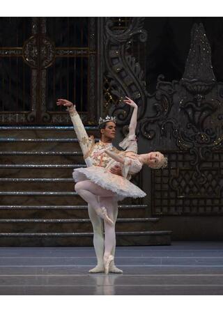 英国ロイヤル・バレエ＆オペラ in シネマ 2024/25『くるみ割り人形』のポスター