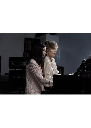 隣り合わせの人生のポスター