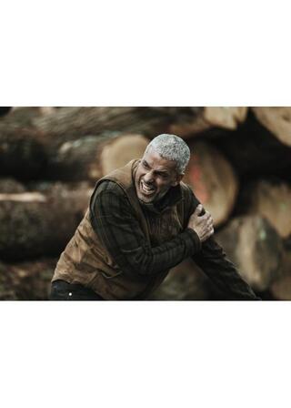 土と血のポスター