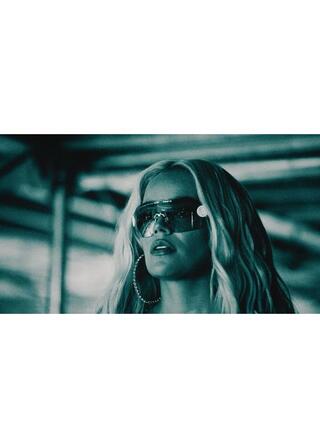 カロルG: マニャーナ・セラ・ボニートのポスター