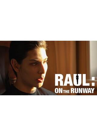 ラウール On The Runwayのポスター