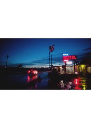 バーナード・チェックインのポスター