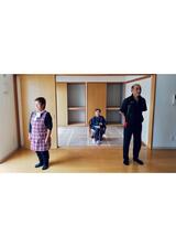 三⾓屋の交差点でのポスター