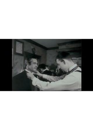 誰かに愛されなければ君は誰でもないのポスター