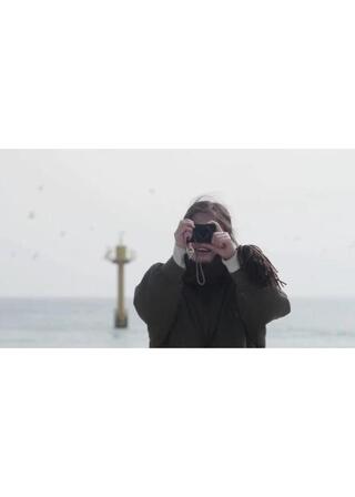 海の向こうのポスター