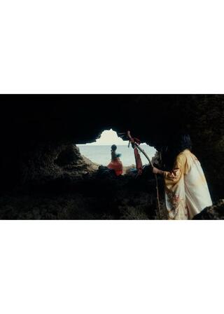 この島に嵐は眠るのポスター