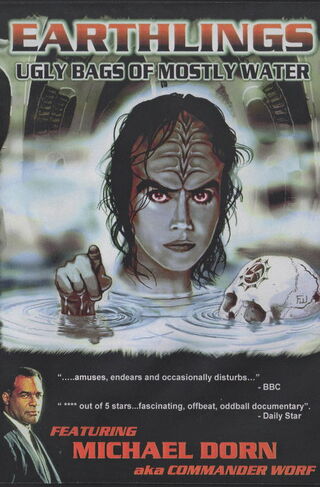 Earthlings: Ugly Bags of Mostly Water（原題）のポスター