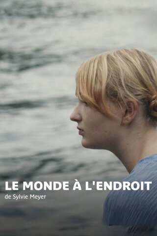 Le monde à l'endroit（原題）のポスター