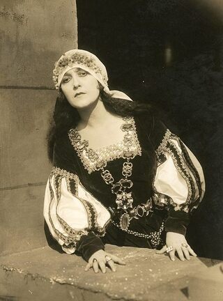 アテネの夜話のポスター