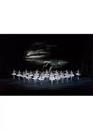 英国ロイヤル・オペラ・ハウス シネマシーズン 2021/22 ロイヤル・バレエ 「白鳥の湖」のポスター