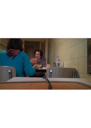 ノー・ホーム・ムーヴィーのポスター