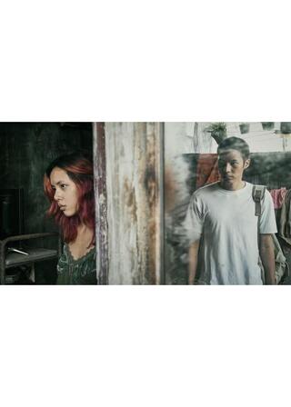 レッドライフのポスター