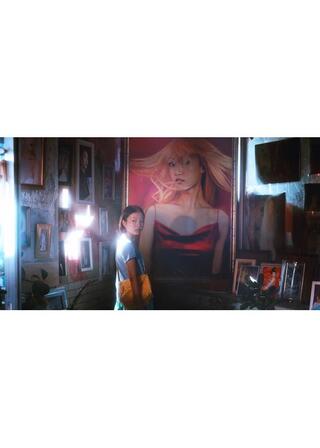 白い小船のポスター