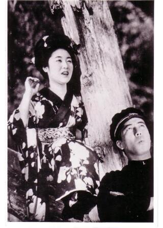 恋の花咲く 伊豆の踊子のポスター