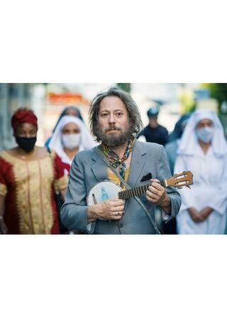 トラララのポスター