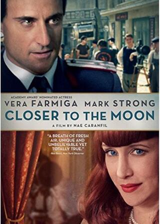 Closer to the Moonのポスター