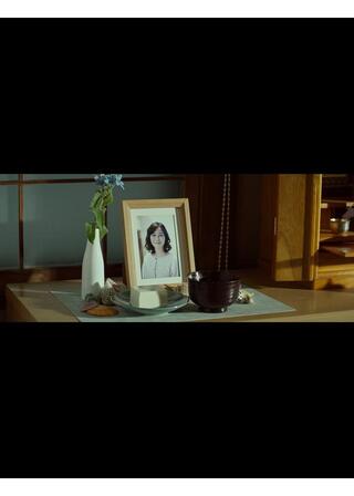 空と白と波と母のポスター